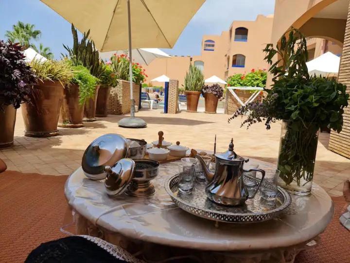 Paradis Plage Pieds Dans L'Eau - Superbe Appartement & Jaccuzi Agadir Exterior foto