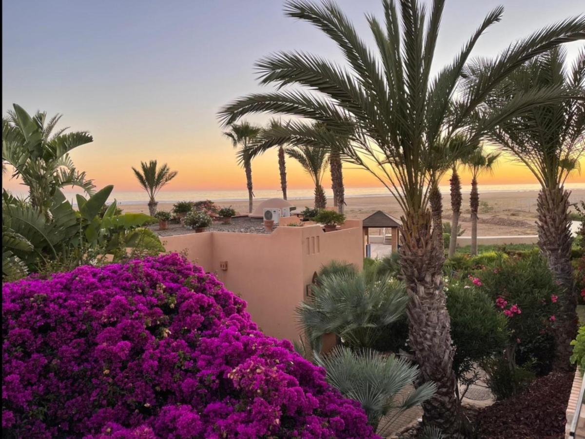 Paradis Plage Pieds Dans L'Eau - Superbe Appartement & Jaccuzi Agadir Exterior foto